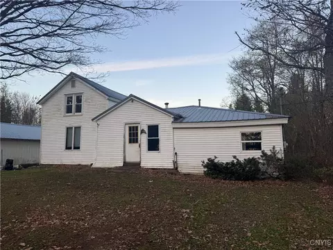 152 County Route 28, Albion, NY 13302