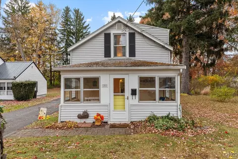 151 Maxwell Ave, North Syracuse, NY 13212
