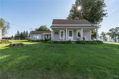 3128 Branche Rd, Cape Vincent, NY 13618