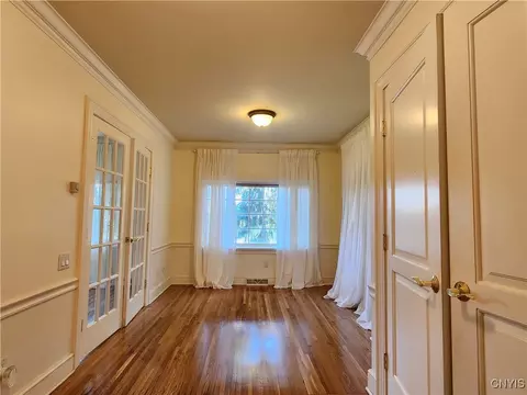 560 Roberts Ave, Syracuse, NY 13207 photo 14