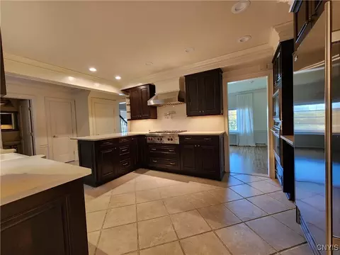 560 Roberts Ave, Syracuse, NY 13207 photo 39