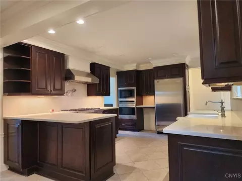 560 Roberts Ave, Syracuse, NY 13207 photo 38