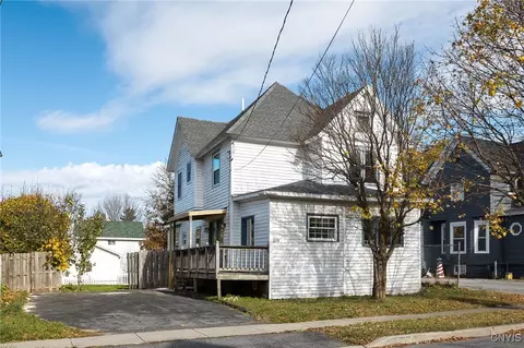 219 Saint Mary St, Watertown, NY 13601