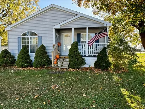 18006 Wood Park Rd, Adams, NY 13606