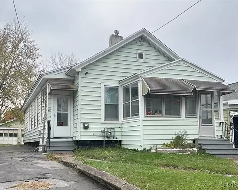 911 Kirkpatrick St, Syracuse, NY 13208