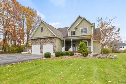 1294 Bargeview Dr, Sullivan, NY 13037