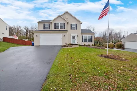 107 Shetland Pl, Warners, NY 13164
