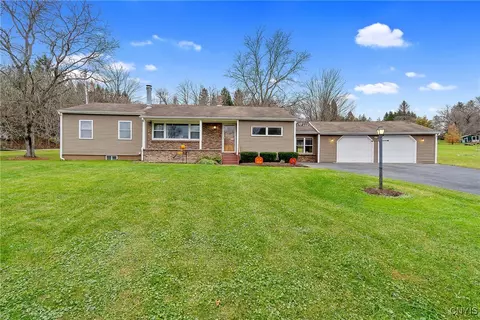 4133 Oran Gulf Rd, Manlius, NY 13104