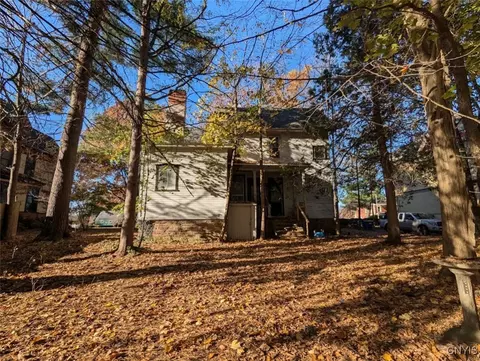 Exterior - 218 E Grove St, Oneida, NY 13421 photo 1 of 3