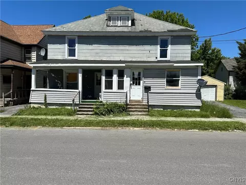 113 E Lynde St, Watertown, NY 13601