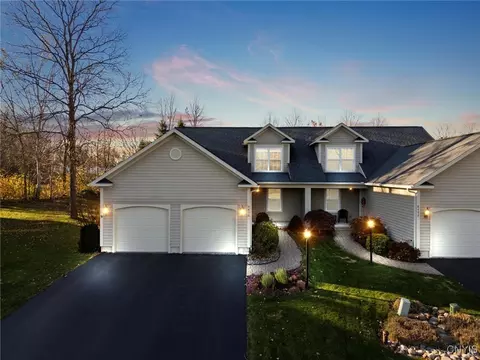 8475 Marco Ln, Lysander, NY 13027