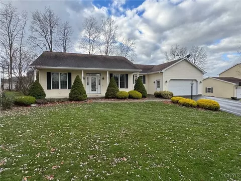 116 Hunt Valley Rd, Oneida, NY 13421