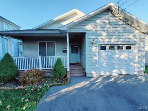 124 1st St, Geddes, NY 13209