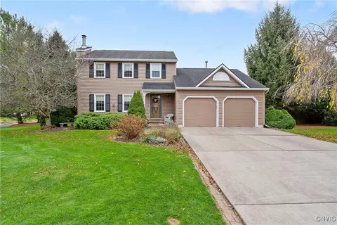 8199 Corsair Path, Liverpool, NY 13090