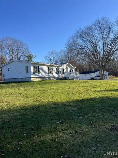 29850 County Route 179, Lyme, NY 13622