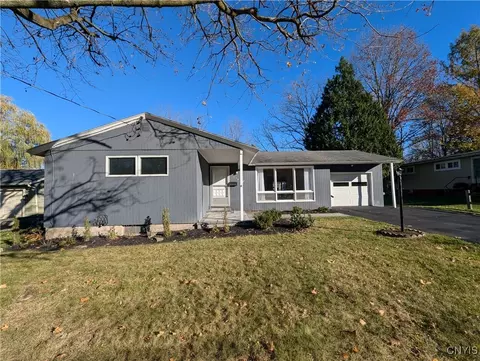 115 Rutledge St, Geddes, NY 13219