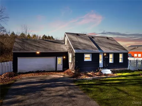 8725 Caughdenoy Rd, Clay, NY 13041