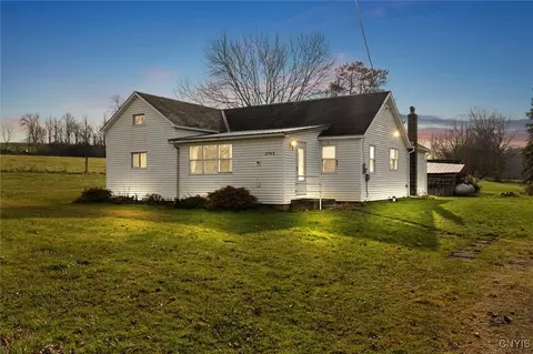 2546 Brick Church Rd, Cato, NY 13166