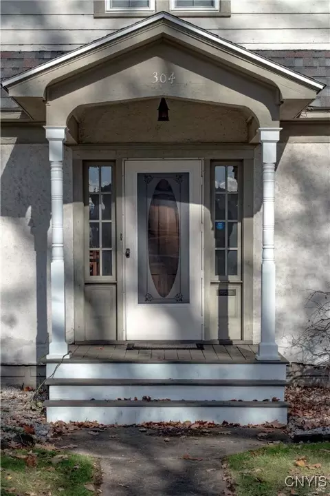 304 Maple St, Rome, NY 13440 photo 2