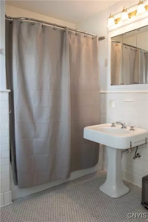 304 Maple St, Rome, NY 13440 photo 23