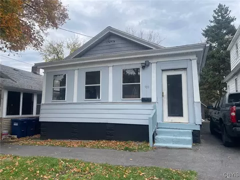 908 Highland St, Syracuse, NY 13203