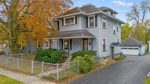 233 S Seward Ave, Auburn, NY 13021