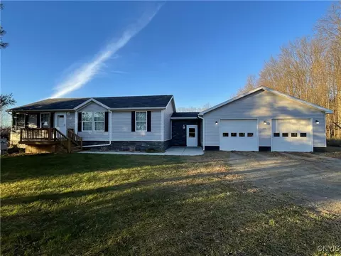 372 Wart Rd, Richland, NY 13144