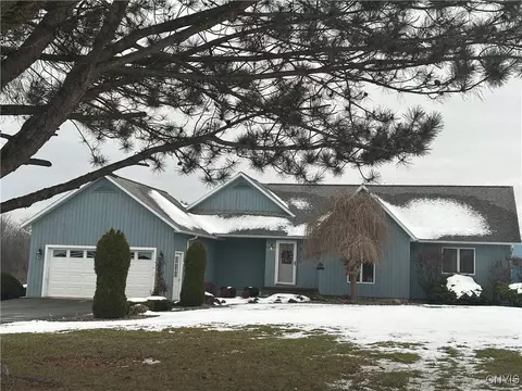 7182 Beebe Bridge Rd, Lenox, NY 13032