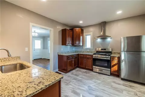 3 Tabor St, Lysander, NY 13027 photo 11