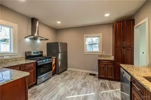 3 Tabor St, Lysander, NY 13027 photo 10