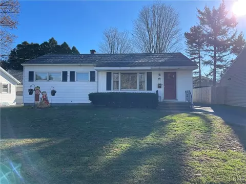 602 Cosby Rd, Utica, NY 13502