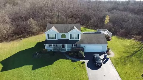 6400 Victory Dr, Sennett, NY 13021