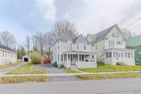 735 Myrtle Ave, Watertown, NY 13601