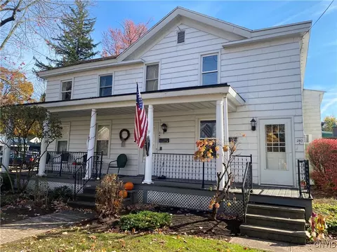 240 E Walnut St, Oneida, NY 13421