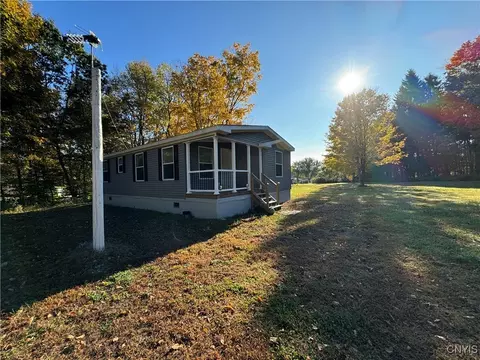 8625 Meadows Rd #WS, Annsville, NY 13471