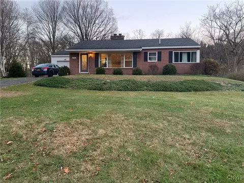 7652 Maple Rd, Van Buren, NY 13027