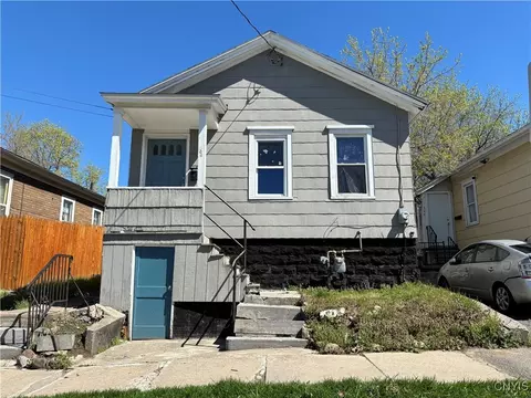 306 S Alvord St, Syracuse, NY 13203