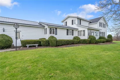 354 State Route 104a, Oswego, NY 13126