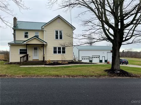 3321 Aikens Rd, Savannah, NY 13146