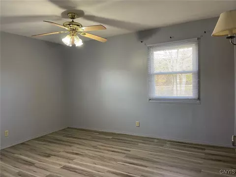 233 Maple Dr, Oneida, NY 13421 photo 19