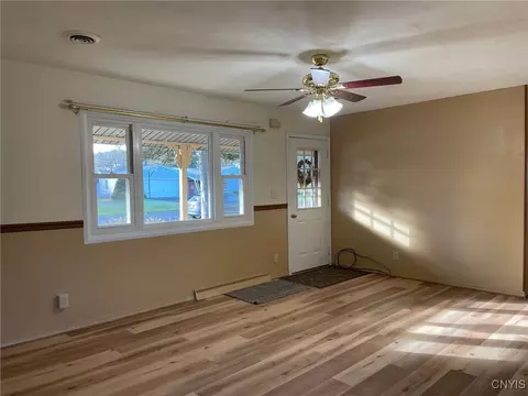 233 Maple Dr, Oneida, NY 13421 photo 8