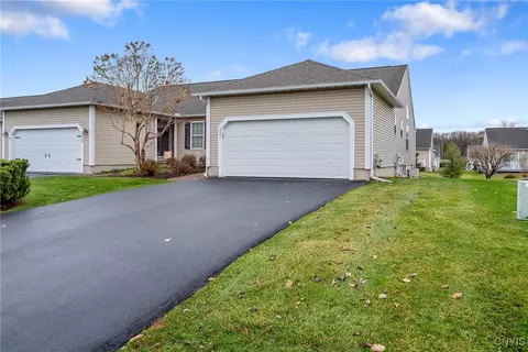 5041 Revolutionary, Salina, NY 13088