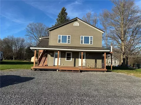 7519 E Main St, Westmoreland, NY 13490