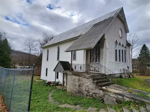 3328 Clute Rd, Cortlandville, NY 13045