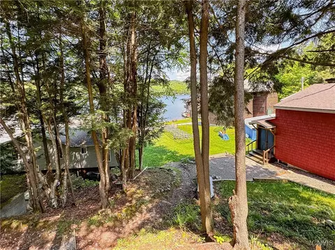 103 Mountain View Rd, Webb, NY 13420