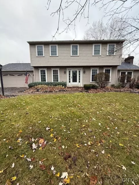 7833 Karakul Ln, Fayetteville, NY 13066