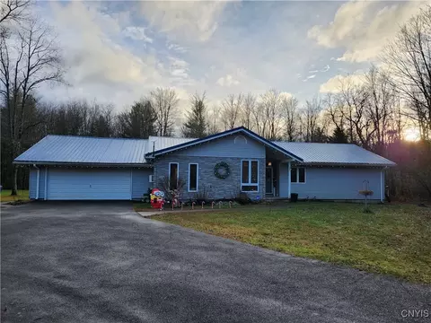 146 Hillsboro Rd, Camden, NY 13316