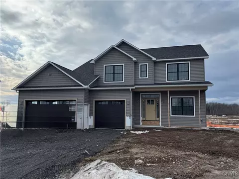 8537 Angus Path, Cicero, NY 13039