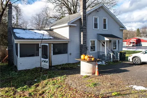 9218 Main St, Brookfield, NY 13418
