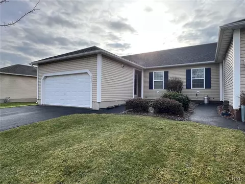 5050 Betsy Ross, Salina, NY 13088